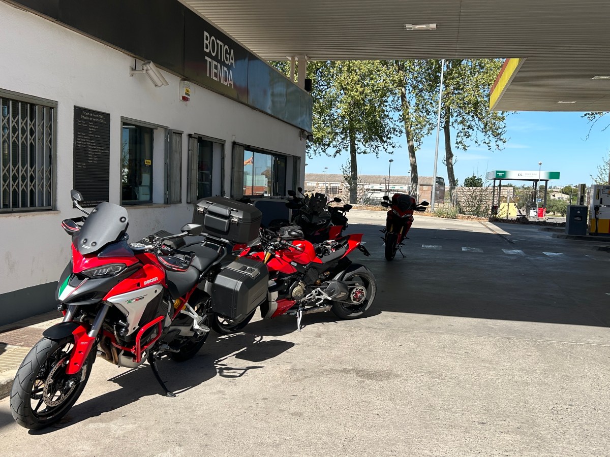 Salida oficial 15.04.2023